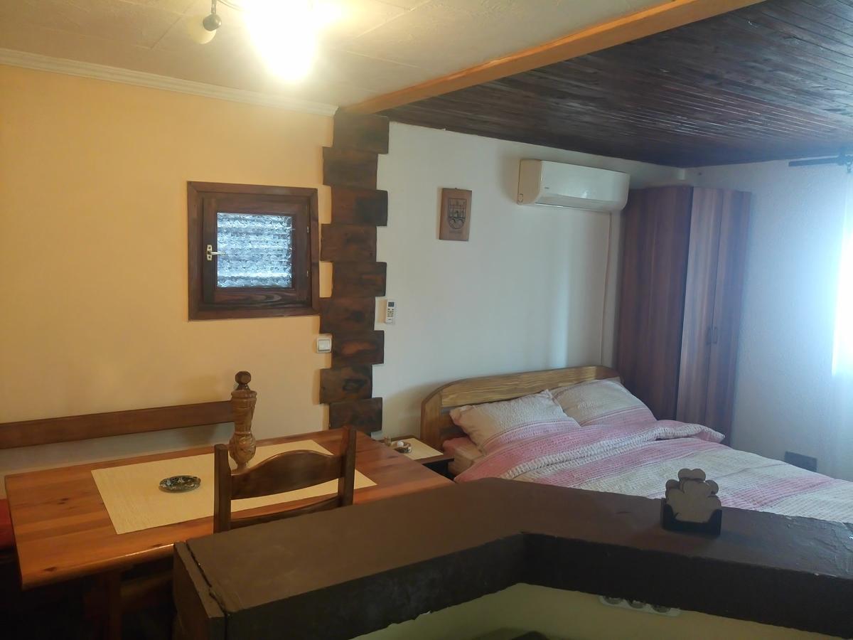 Apartmani Jankovic Vrdnik Exterior photo